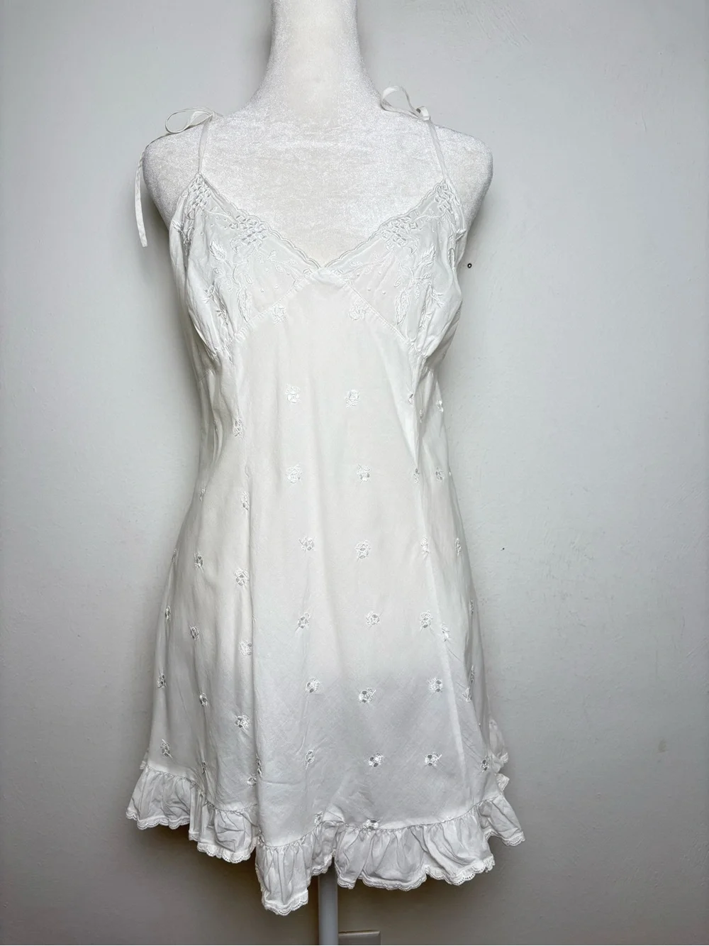 Victoria’s Secret vintage babydoll chemise teddy top dress cottage prairie